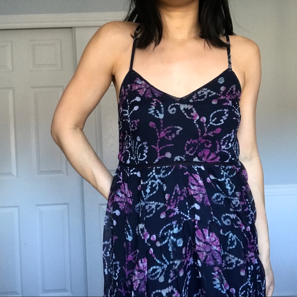 Urban Outfitters Ecote Midi Floral Dress. Women’s size XS.